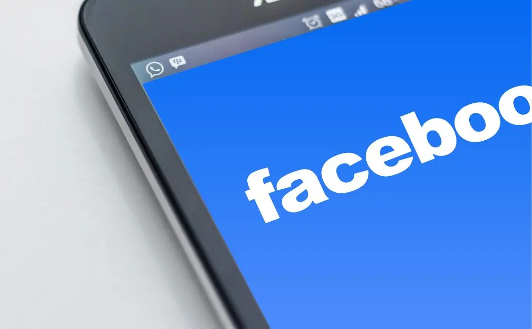 Czy Europa wymusi Blackout na Facebooku?