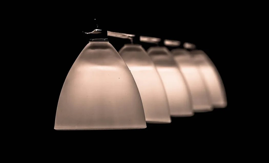 DIY: Oświetlenie wykonane z betonu marki Heidelberg Materials
