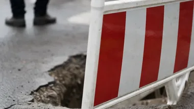 Remont nawierzchni na Fieldorfa-Nila. Kierowców czekają utrudnienia