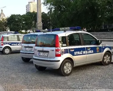 Majówkowy wyjazd może skończyć się stresem - straż miejska radzi zabezpieczyć dom