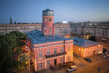 Ratusz z nową funkcją, Rezerwat z nową wystawą. Jest 5,1 mln zł