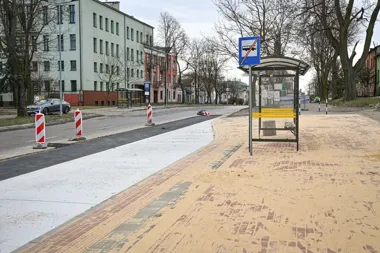 Przystanek przy Św. Barbary wraca po remoncie i znów obsłuży cztery linie MPK