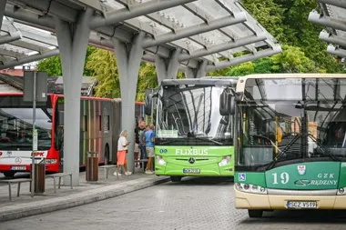 Z Piłsudskiego ruszają autobusy do Wiednia i Bukaresztu. Jest ich 21