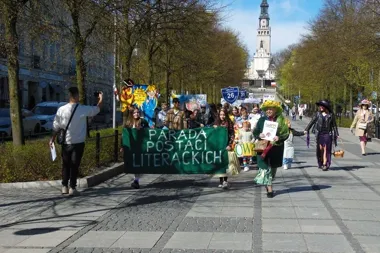 Postacie z książek znów wyszły na Częstochowskie Aleje