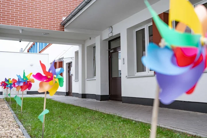 Dwie soboty w miesiącu z opieką nad dzieckiem. „Reksio” testuje nowe dyżury