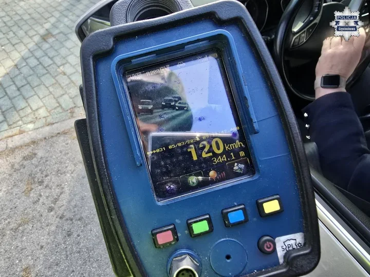 Sekundy od mandatu - drogówka w Częstochowie ujawniła 243 wykroczenia