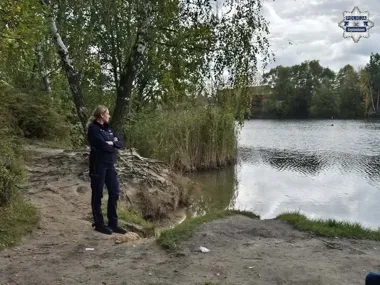 Policjantki z Częstochowy ruszyły do wody. Uratowały 70-latka