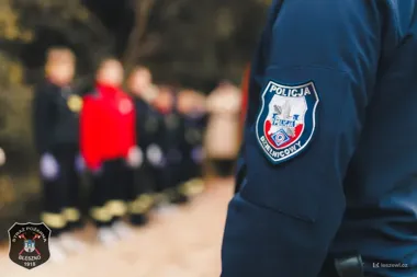 Około 40 młodych wolontariuszy sprzątało dzikie wysypisko przy Bugajskiej