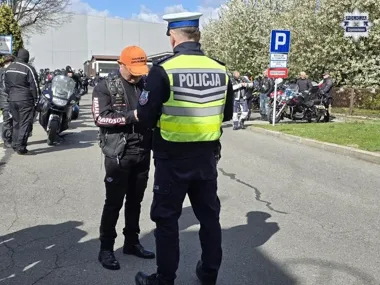 Policyjna eskorta otworzyła sezon motocyklistów nad Jasną Górą