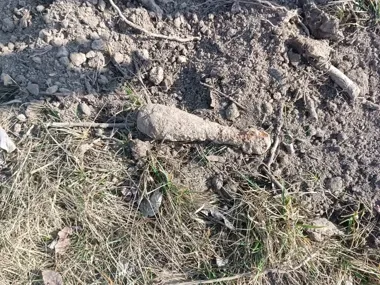 Niewybuch z II wojny odkryty przy A-1 - saperzy z Gliwic wywieźli ładunek na poligon