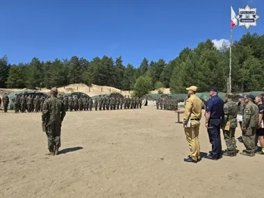 Szef częstochowskiej policji odwiedził obóz w Biskupicach. Padły podziękowania