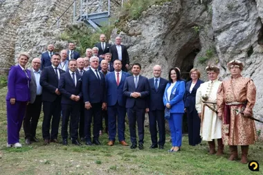 Starostowie spotkali się w powiecie częstochowskim. Rozmowy o szpitalach i drogach