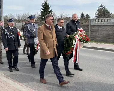 Na Placu Katyńskim pamięć zabrzmiała głośniej niż wojskowy apel