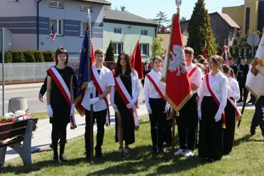 Wrzosowa oddała hołd Konstytucji 3 Maja. Uroczystości miały podniosły ton