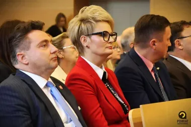 Oszustwa, zdrowie i majątek seniorów. Te tematy łączy konferencja