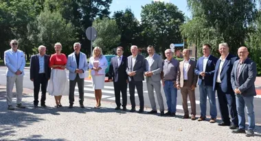 Nowa nawierzchnia i bezpieczniejsze przejścia. Remont ul. Sienkiewicza zakończony