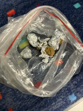 Nocny tramwaj w Częstochowie - przy nietrzeźwym pasażerze znaleziono narkotyki