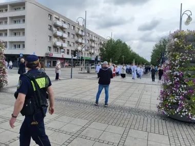Weekend pod dyktando alkoholu i wykroczeń - strażnicy mieli 122 zgłoszenia